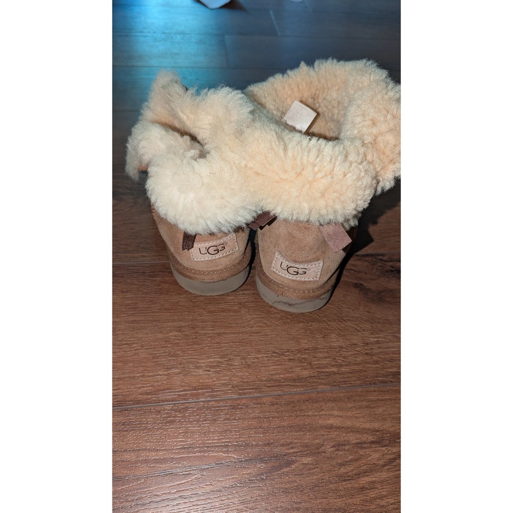 UGG Womens Gita Chestnut Suede Sheepskin Bow Ankle Boots 1018517 Size 8 - Picture 5 of 6